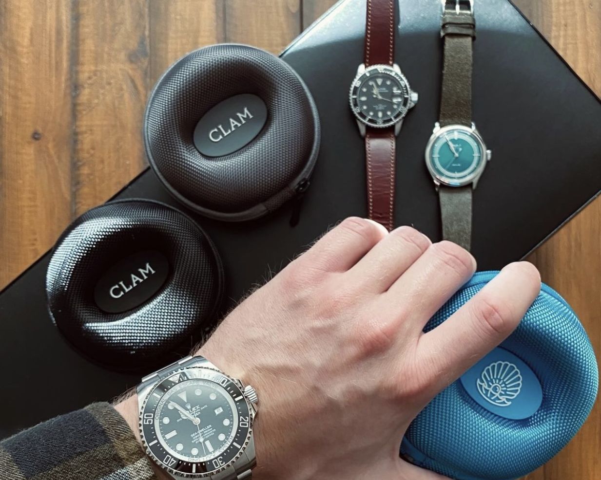 submariner and clam case tiffany blue