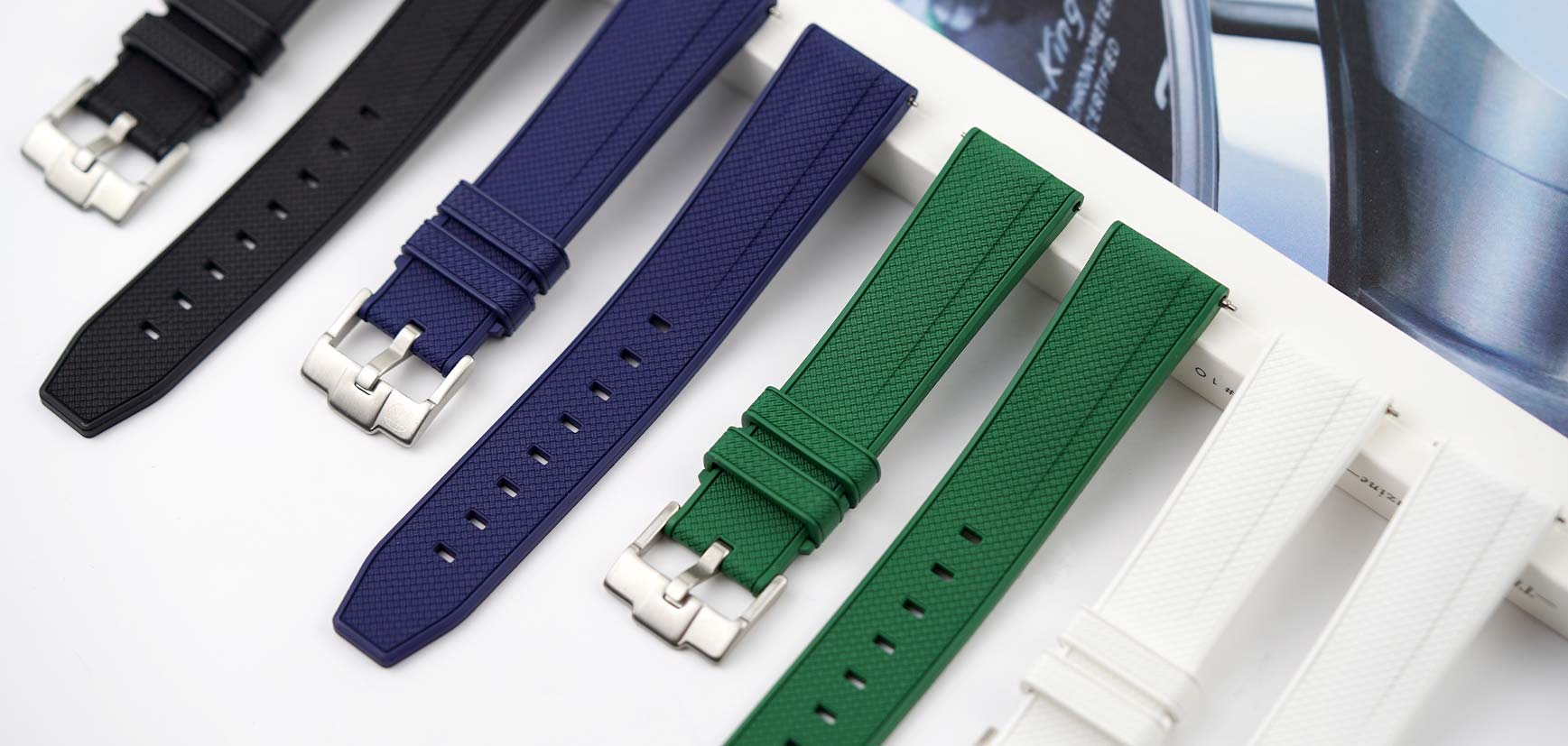Universal watch straps