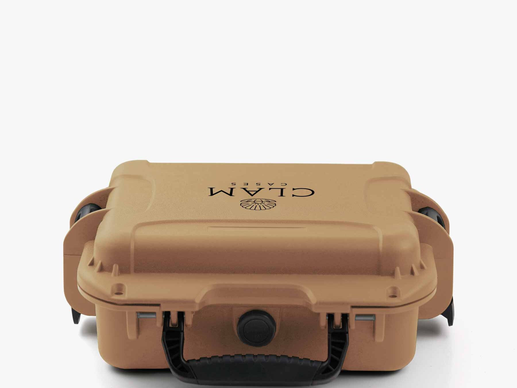 Clam 6 slot Hardshell Watch Box - Beige