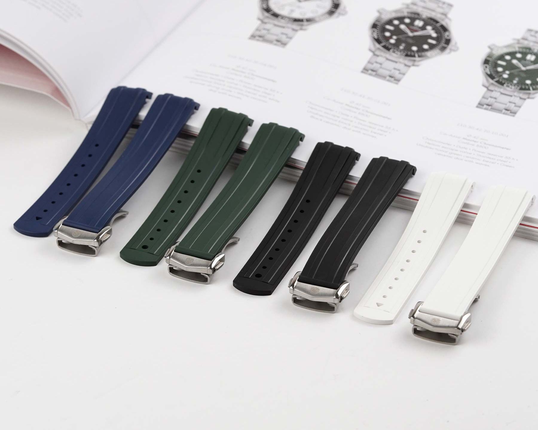 Omega Seamaster Diver 300m-Deployment-Straps